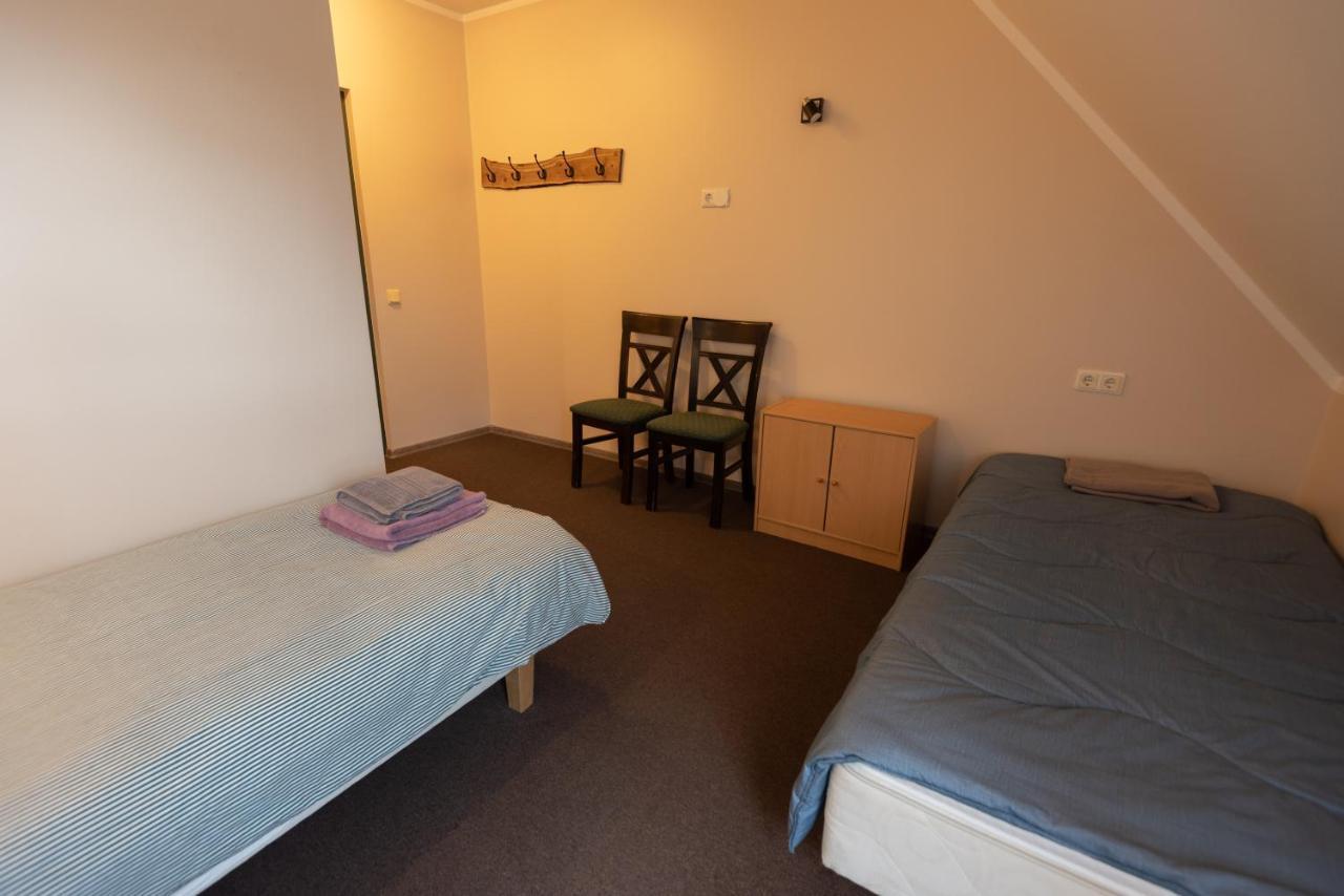 Aiakeskuse Hostel 拉克韦雷 外观 照片