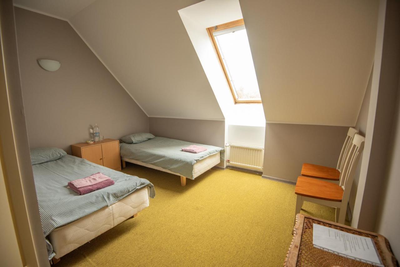 Aiakeskuse Hostel 拉克韦雷 外观 照片